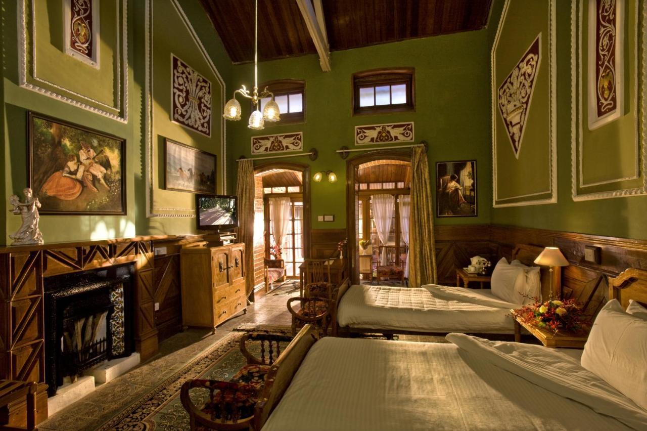 Welcomheritage Fernhills Royal Palace Ooty Buitenkant foto