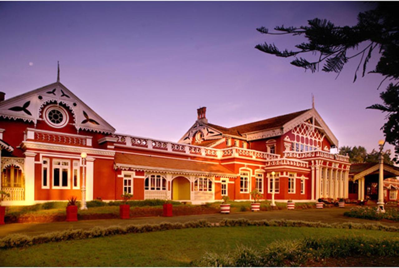 Welcomheritage Fernhills Royal Palace Ooty Buitenkant foto