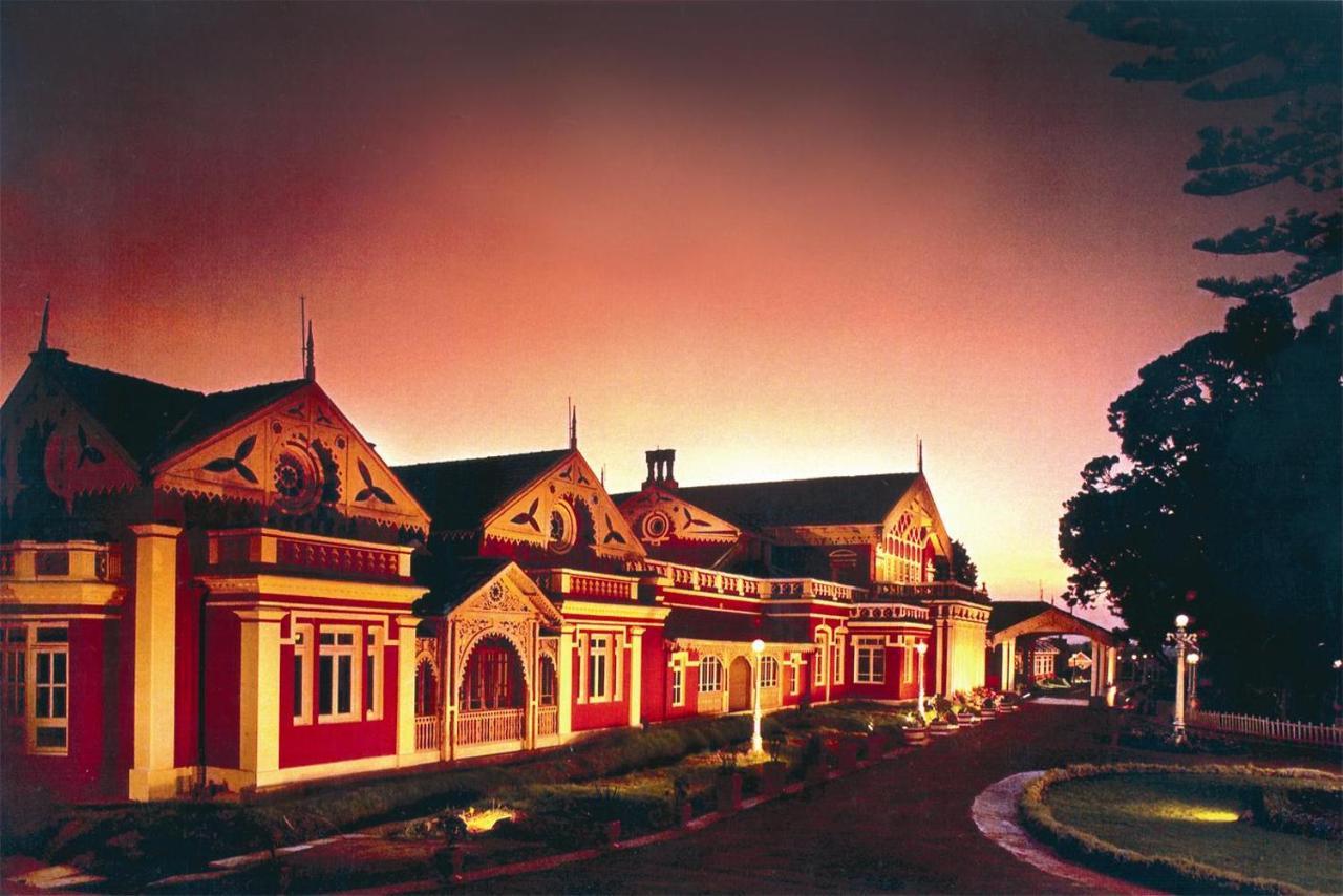 Welcomheritage Fernhills Royal Palace Ooty Buitenkant foto