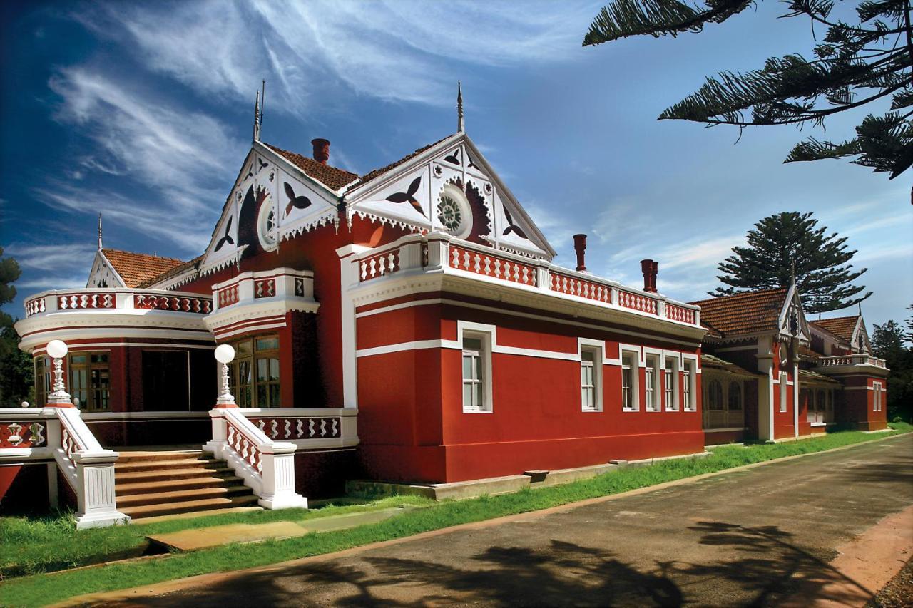 Welcomheritage Fernhills Royal Palace Ooty Buitenkant foto